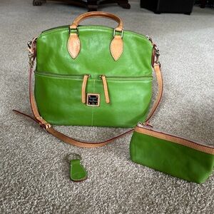 Dooney & Bourke Dillen Green Apple and Tan Leather Purse, Pouch and Key Fob